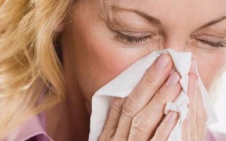 Сопли текут как вода и чихаю причины и методы лечения у взрослых